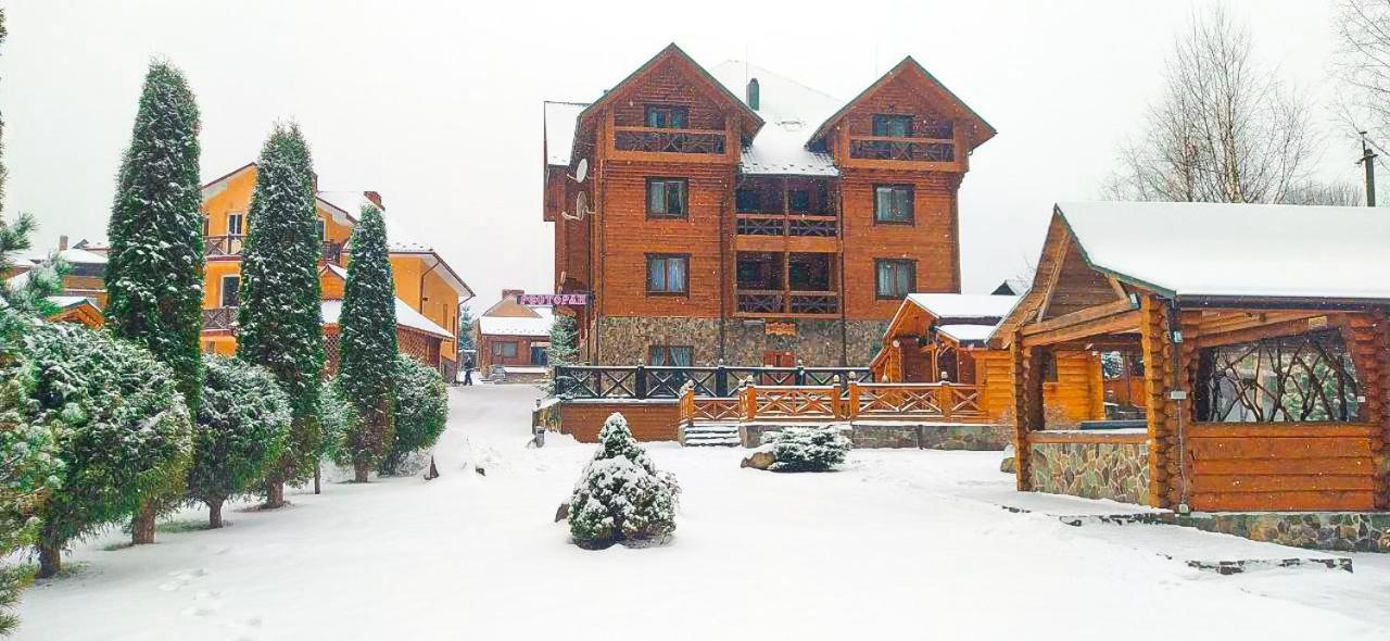 Forest House Tatariv Kültér fotó