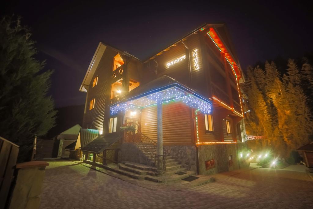 Forest House Tatariv Kültér fotó
