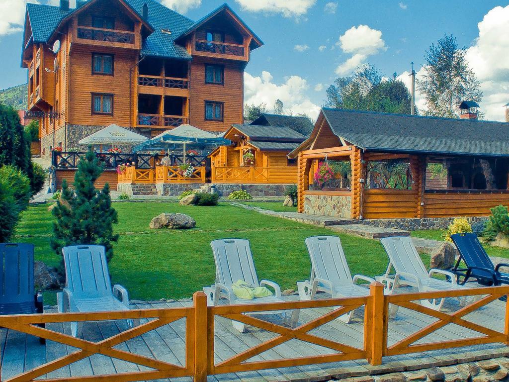 Forest House Tatariv Kültér fotó